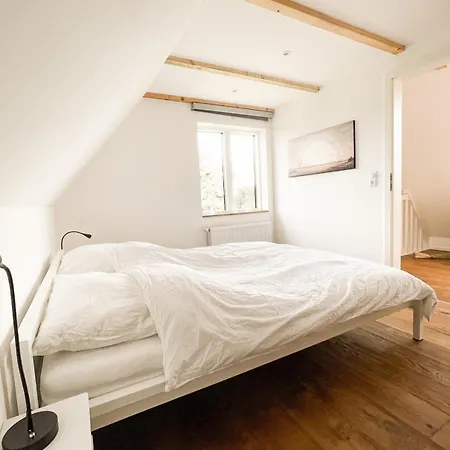 Holiday home Fehmarn-ostseeferienseehaus174 Direkt Am Wasser 174