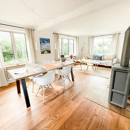 Holiday home Fehmarn-ostseeferienseehaus174 Direkt Am Wasser 174