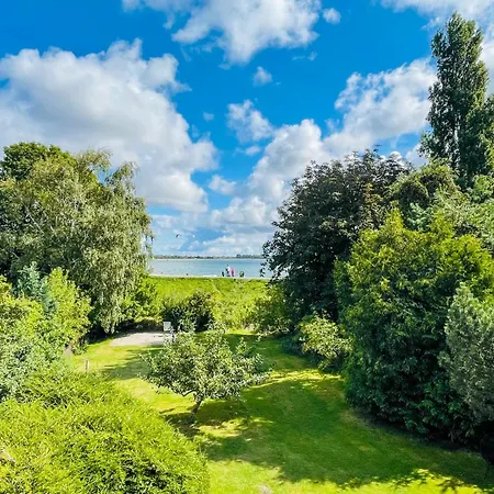 Fehmarn-ostseeferienseehaus174 Direkt Am Wasser 174
